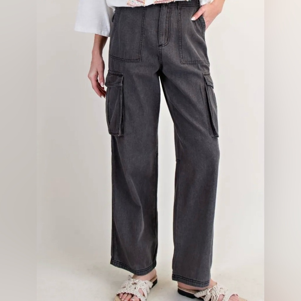 Easel Black Wide Leg Denim Cargo Pants Size Small NWT